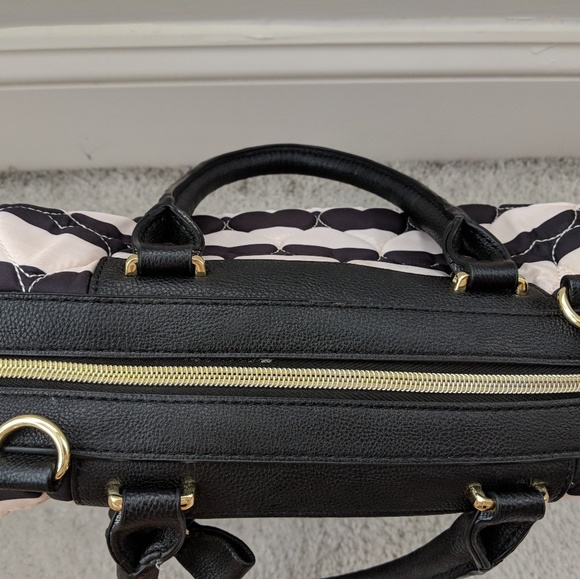 Betsey Johnson Striped Heart Quilted Purse - Picture 5 of 6